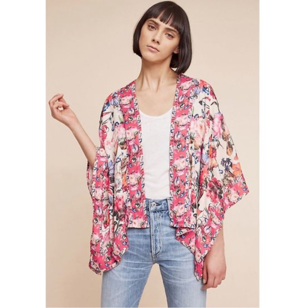 Anthropologie | Feathers By‎ Tolani | Floral Short Kimono One Size
